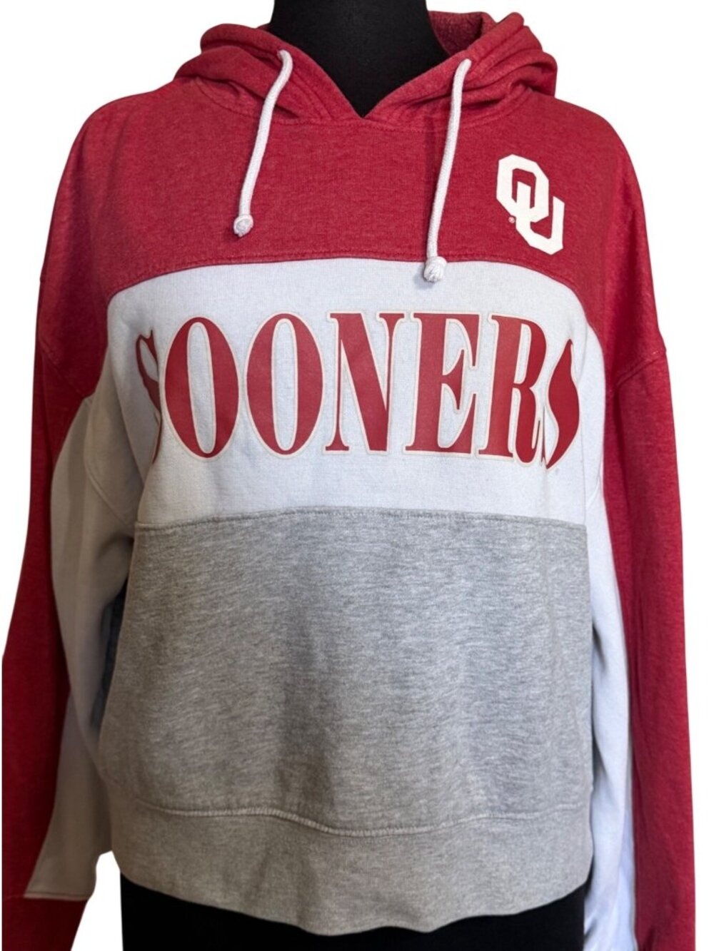 Captivating Brand Oklahoma Sooners OU Sweatshirt Hoodie Women's/Unisex Size M